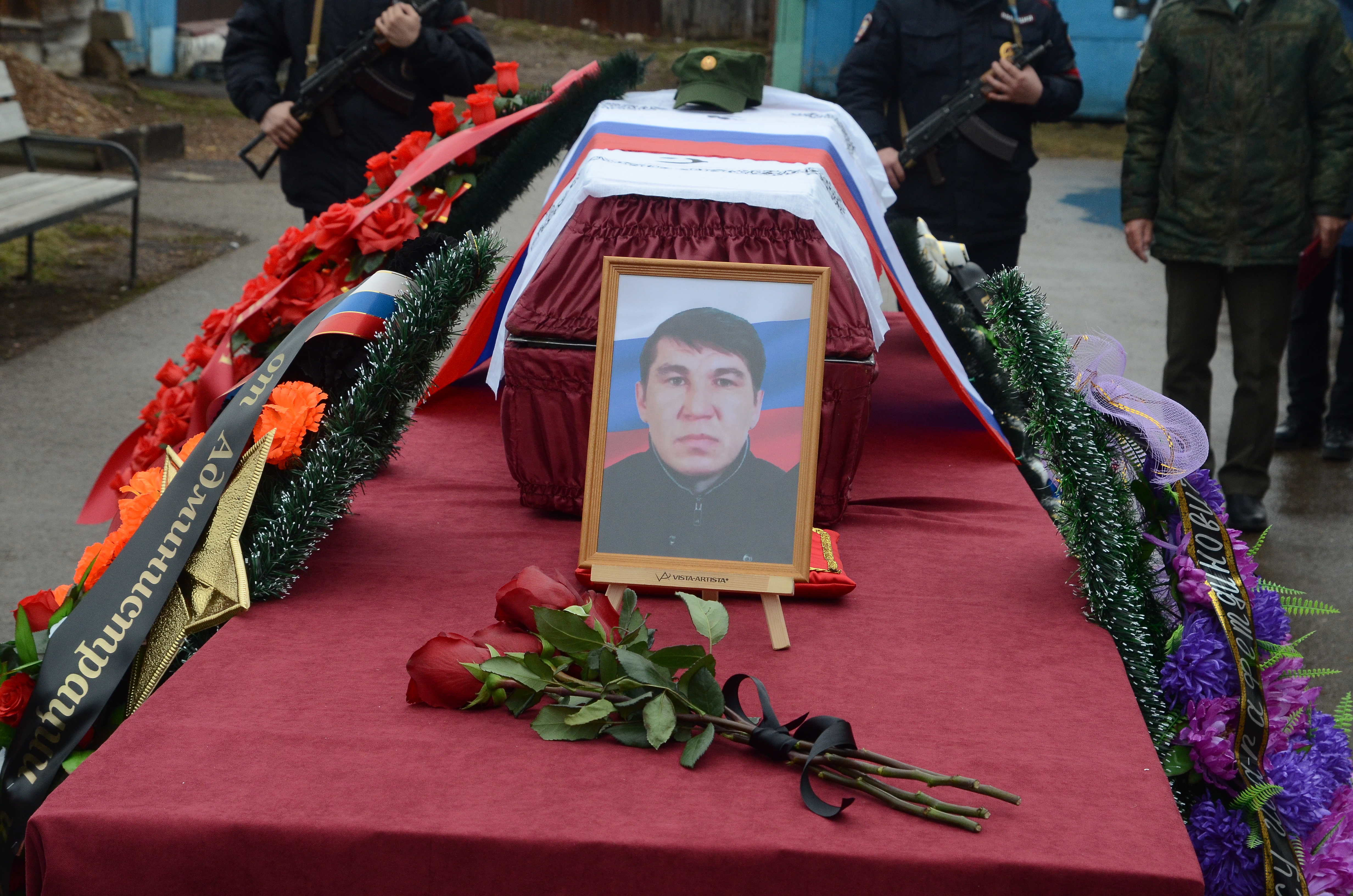 Усольчанин Раис Усманов погиб, выполняя боевую задачу