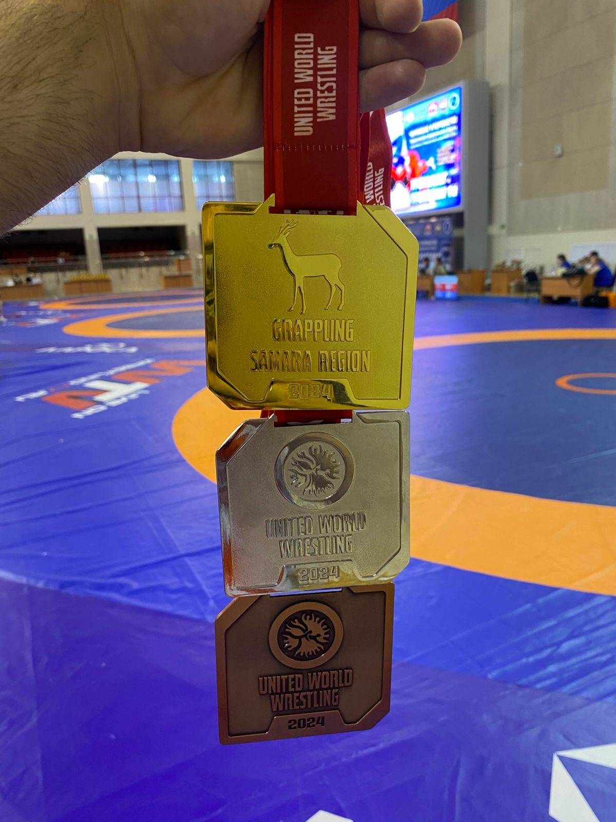 С победой из Самары…