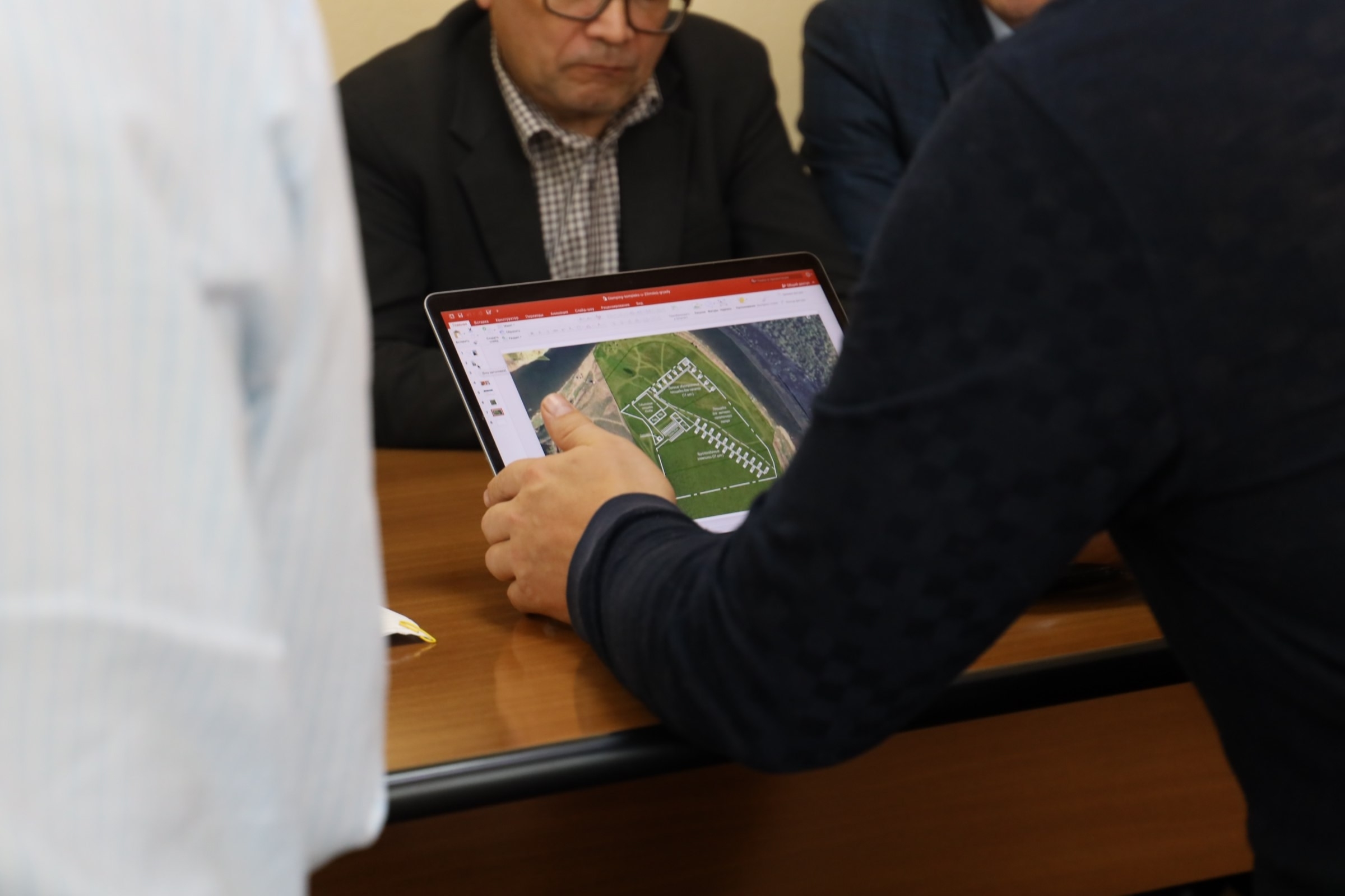 В Гафурийском районе состоялись очередные «Предпринимательские часы»