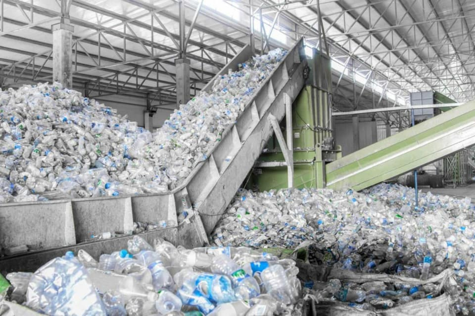 В Благовещенске построят завод по переработке пластиковых бутылок