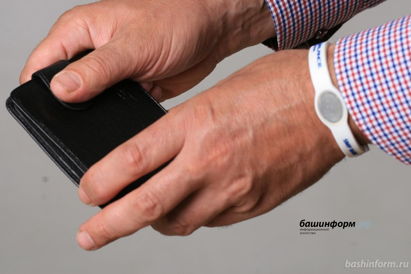 Почти 700 тысяч жителей Башкирии установили самозапрет на кредиты