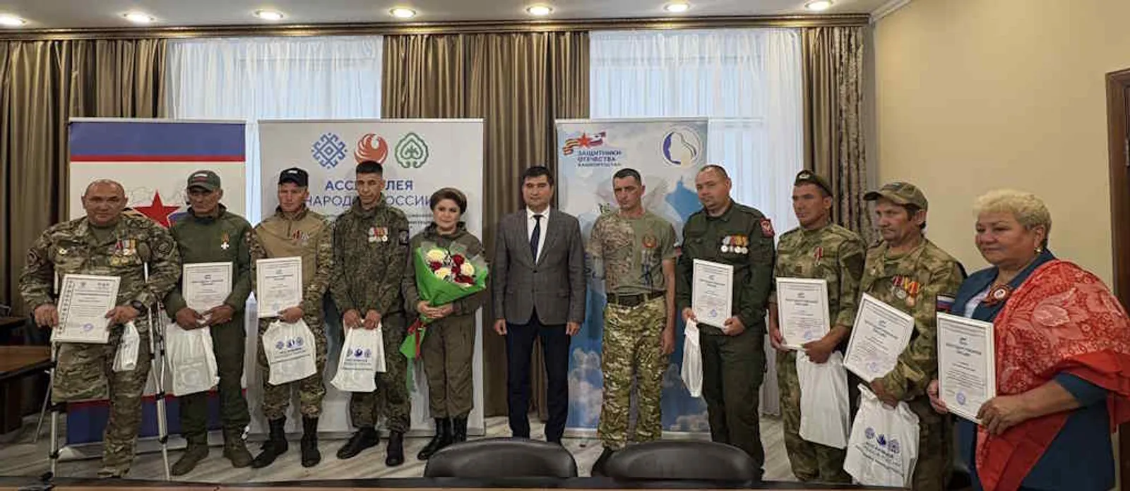 Продолжают служить Родине и в мирной жизни