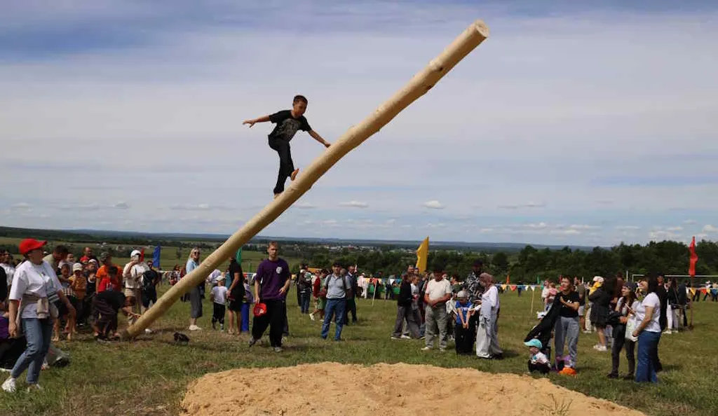 Праздник труда и народного единства