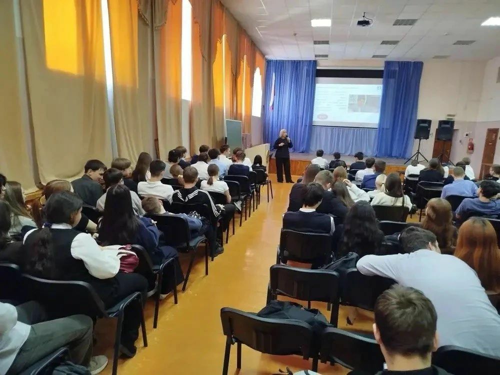 Просветительский десант Общества «Знание» побывал в муниципалитетах республики