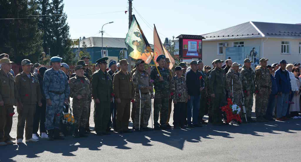 Вечная слава героям!