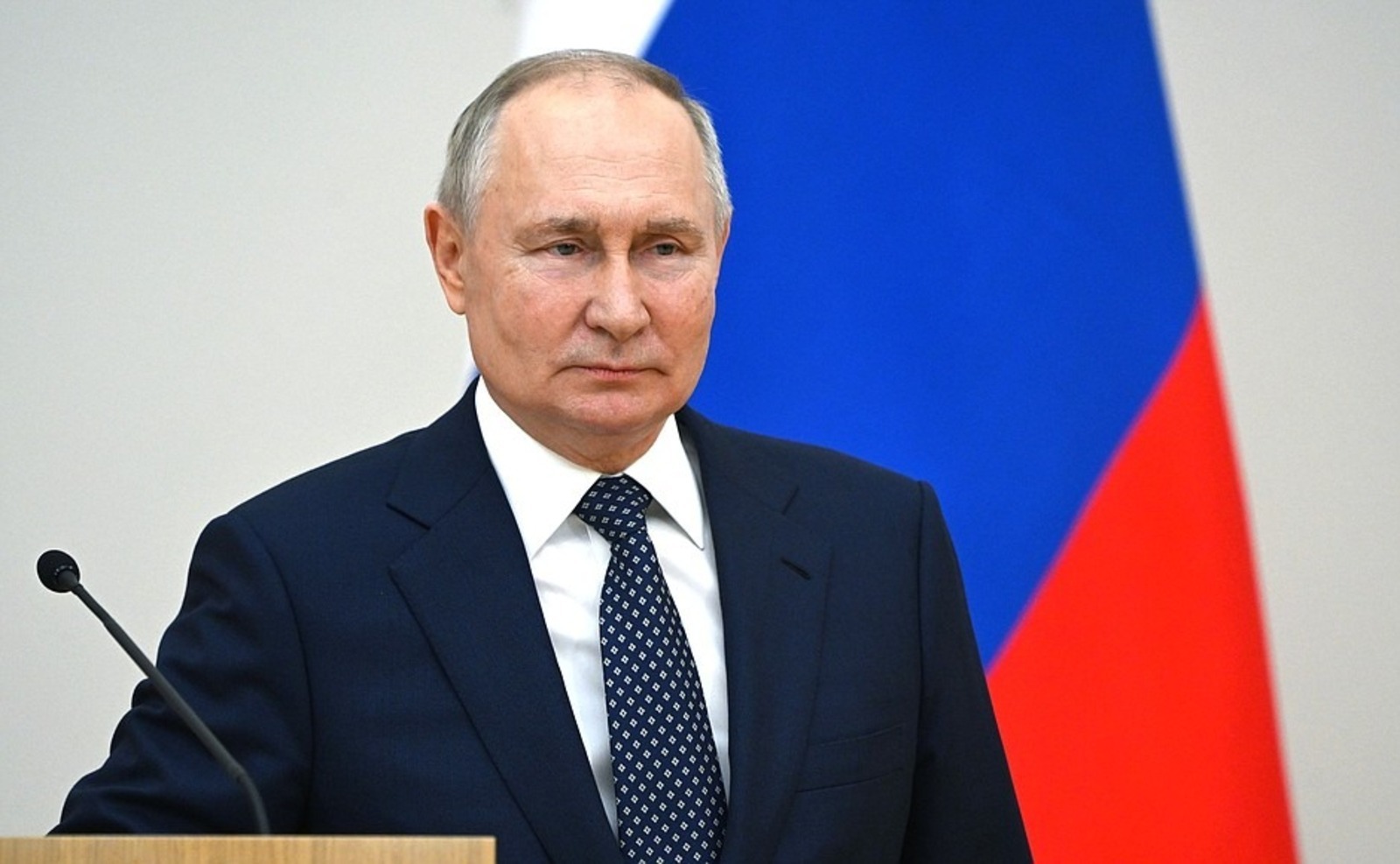 Владимир Путин провёл встречу с представителями избирательных комиссий России