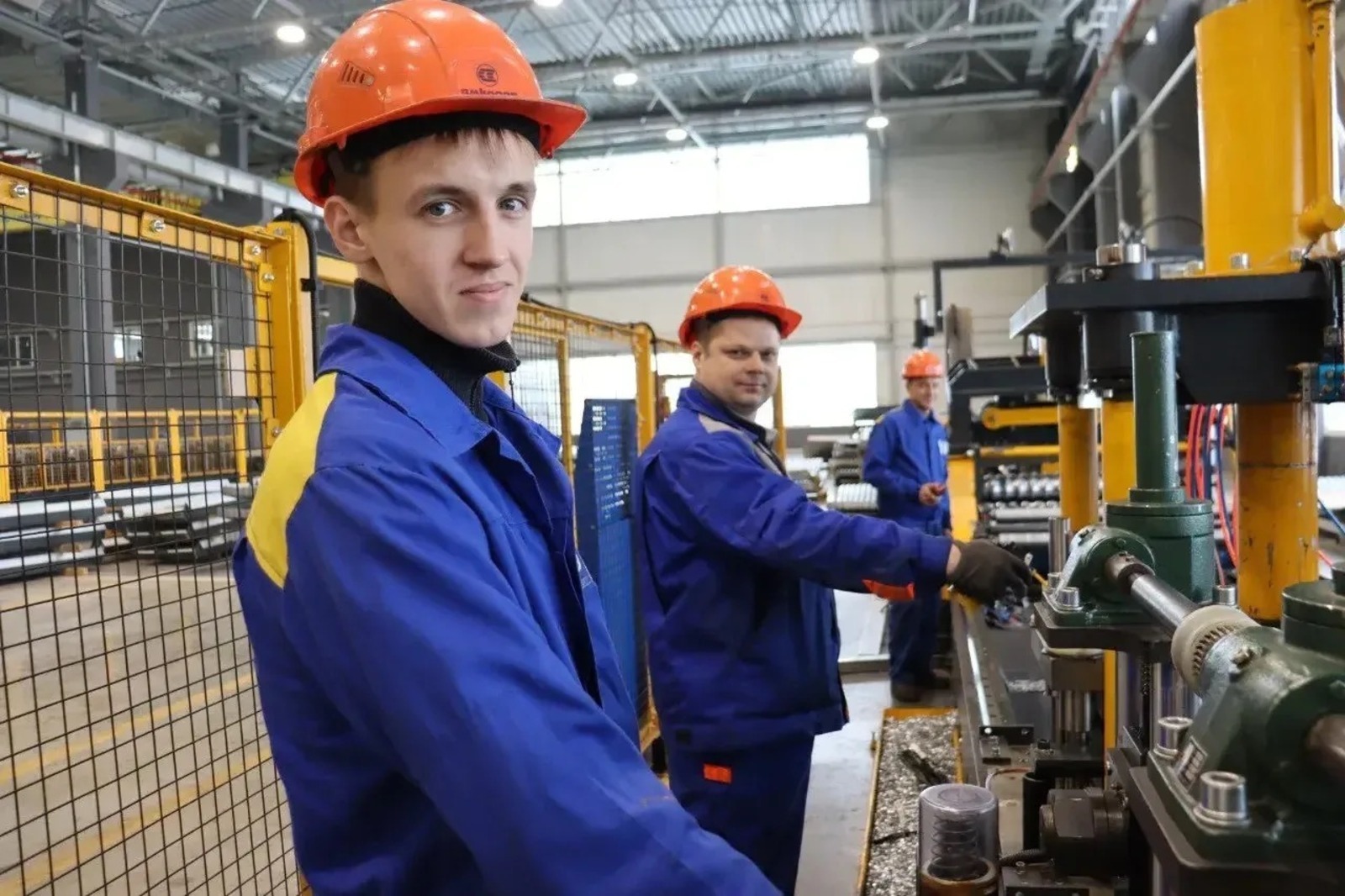 Радий Хабиров поздравил Корпорацию развития Башкирии с 15 годами успеха