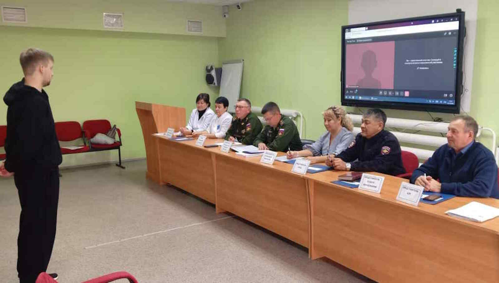 «Желаю с честью пройти этот важный этап в жизни…»