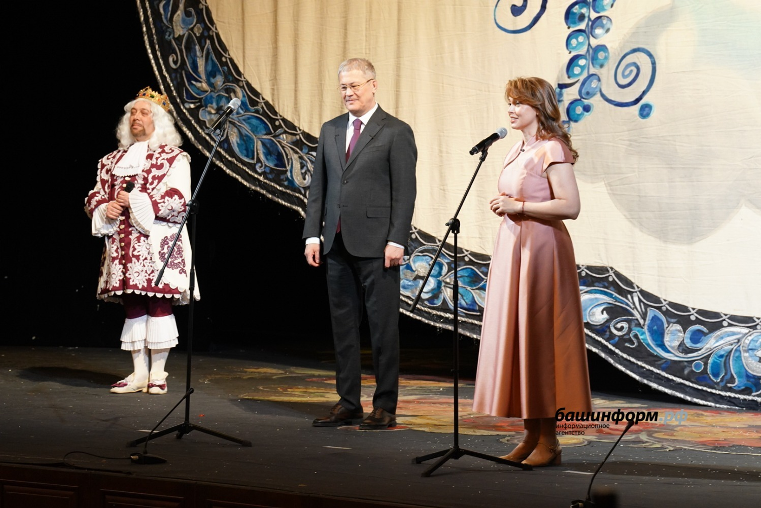 В Уфе прошёл традиционный "Бал маленьких принцесс"