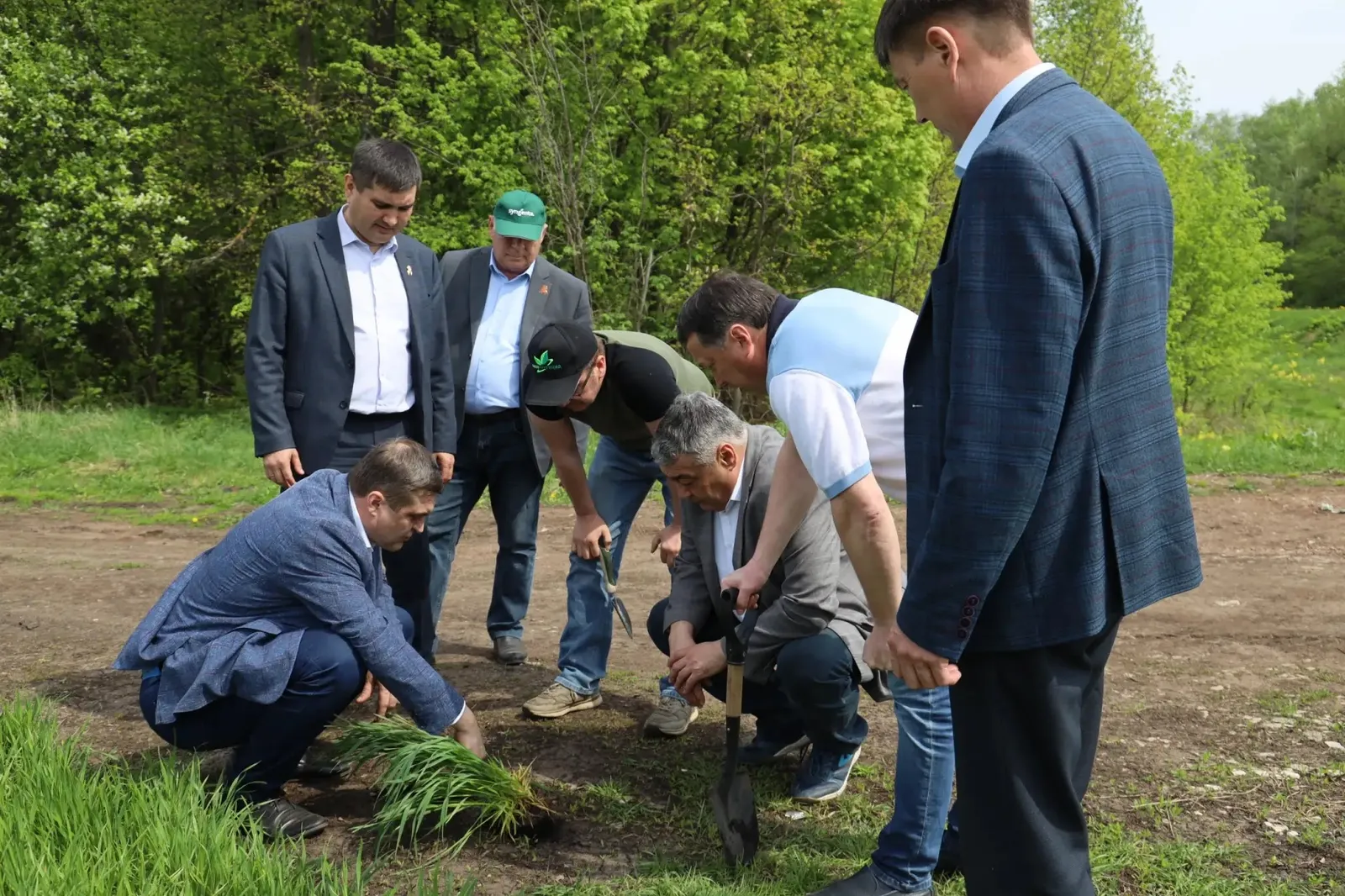 В Гафурийском районе с рабочим визитом побывали представители Минсельхоза РБ