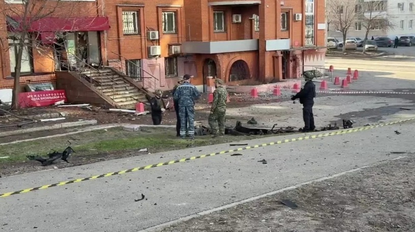 В Уфе беспилотник попал в жилой дом: что известно