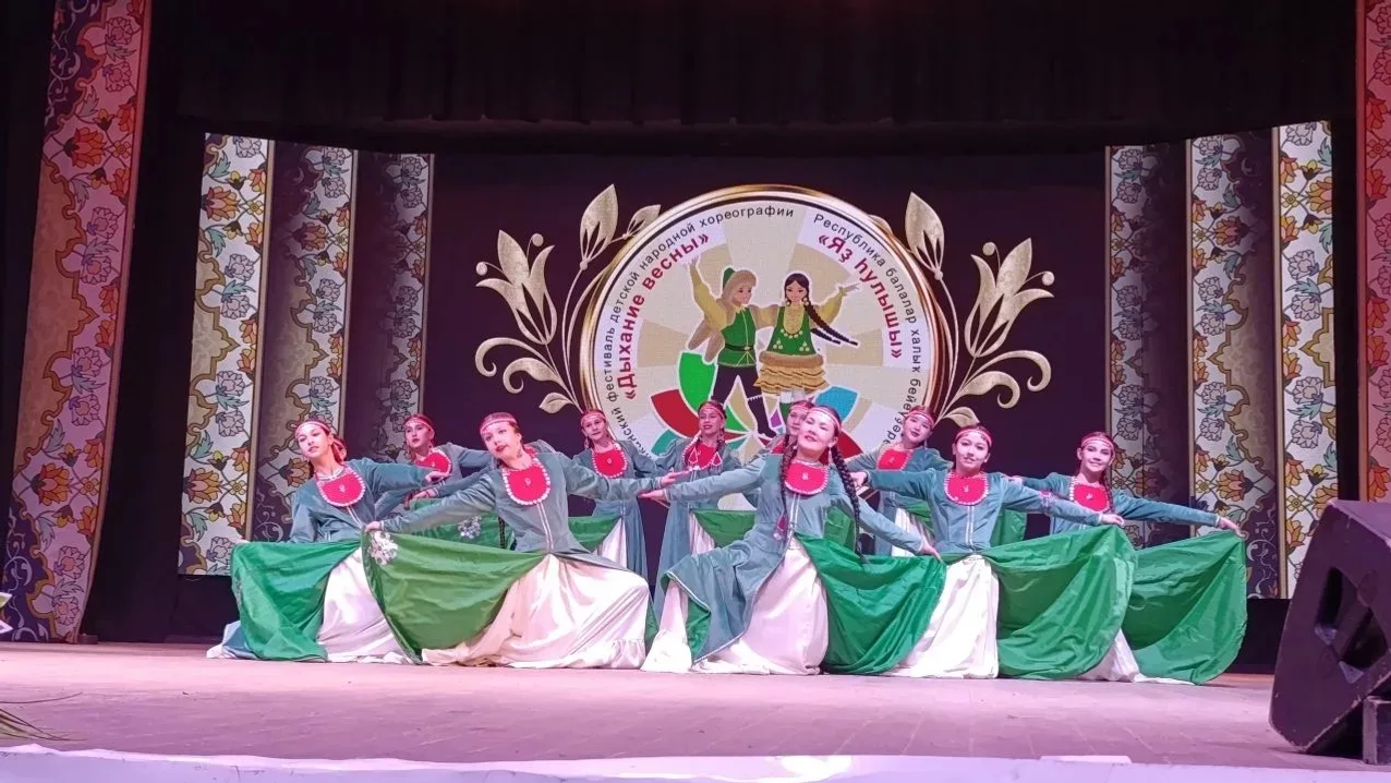 Юные танцоры из Гафурийского района блеснули на республиканском фестивале