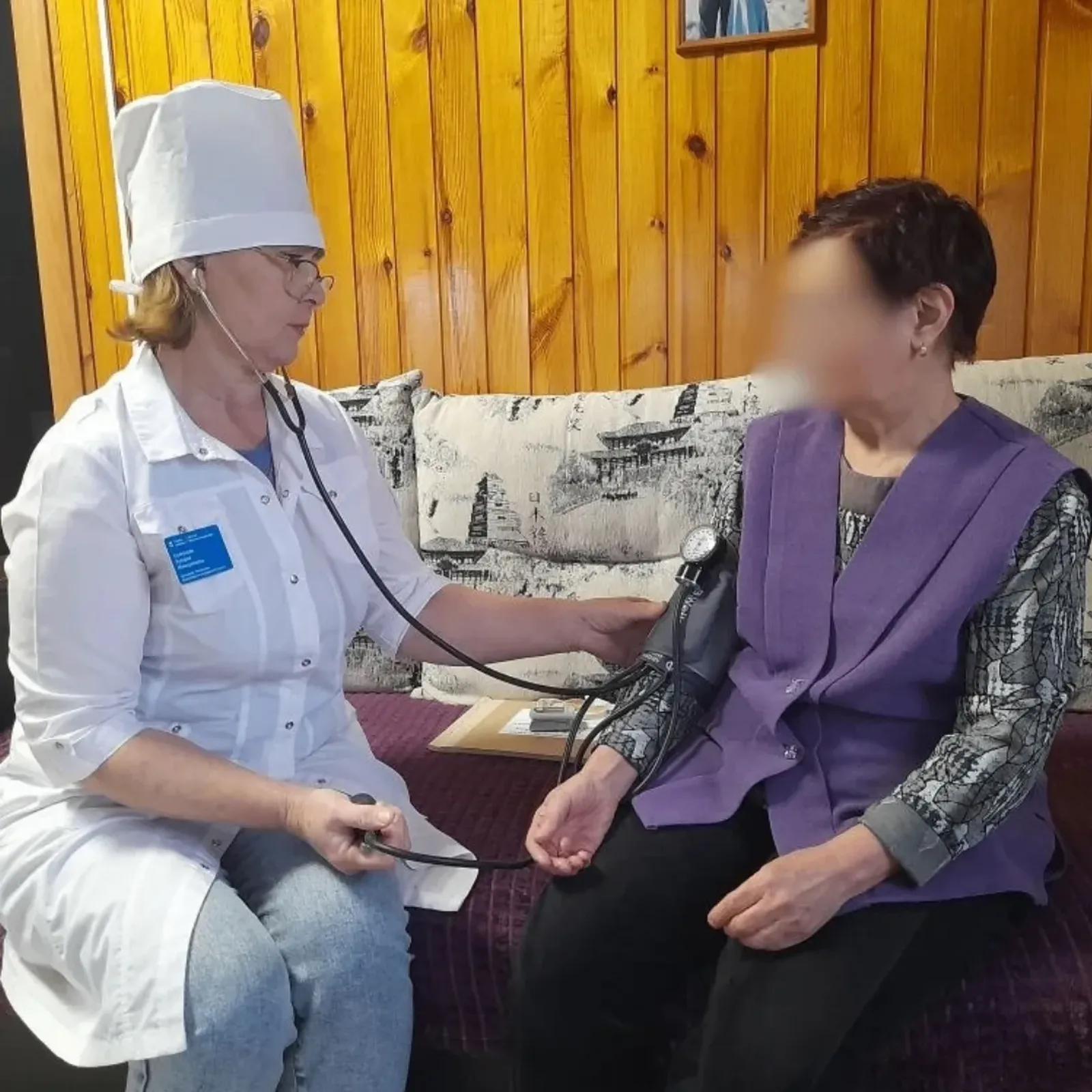 В рамках «Дней народного здоровья» фельдшеры ФАПов ЦРБ усилили подворовые обходы
