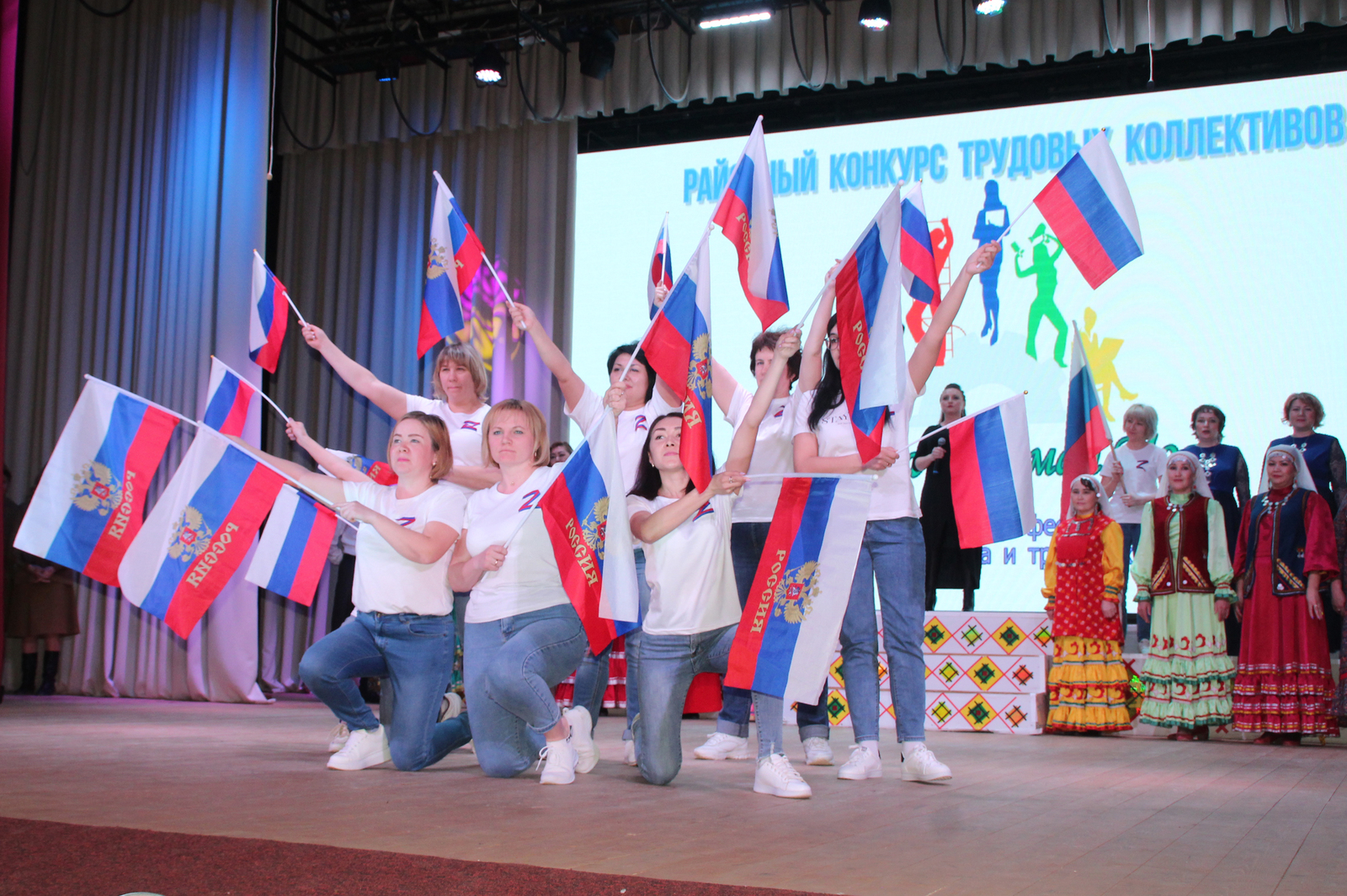 В с. Красноусольском прошёл грандиозный концерт трудовых коллективов!