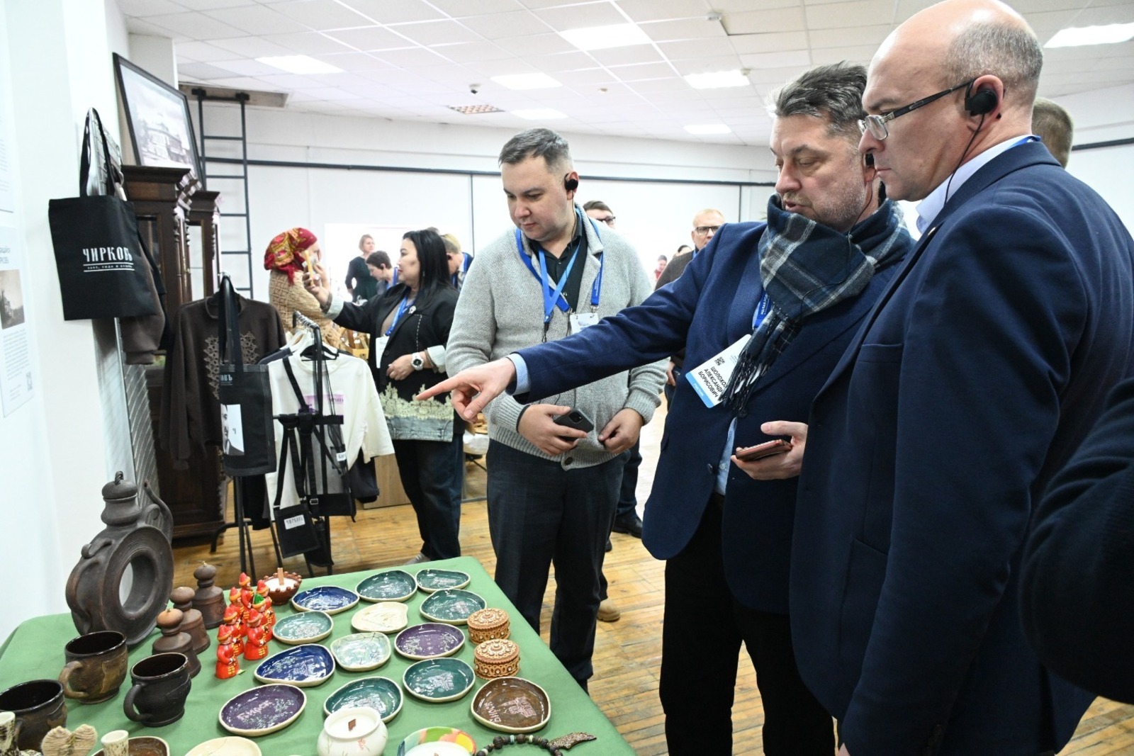 Яркий спектр бирской игрушки