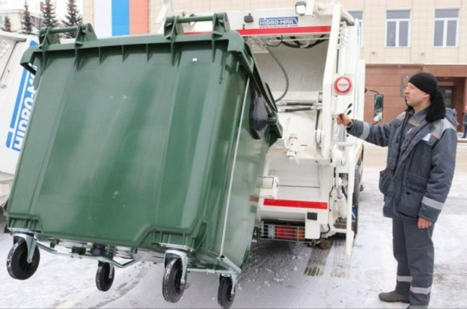 В республике собираются штрафовать региональных операторов, нарушивших график вывоза мусора