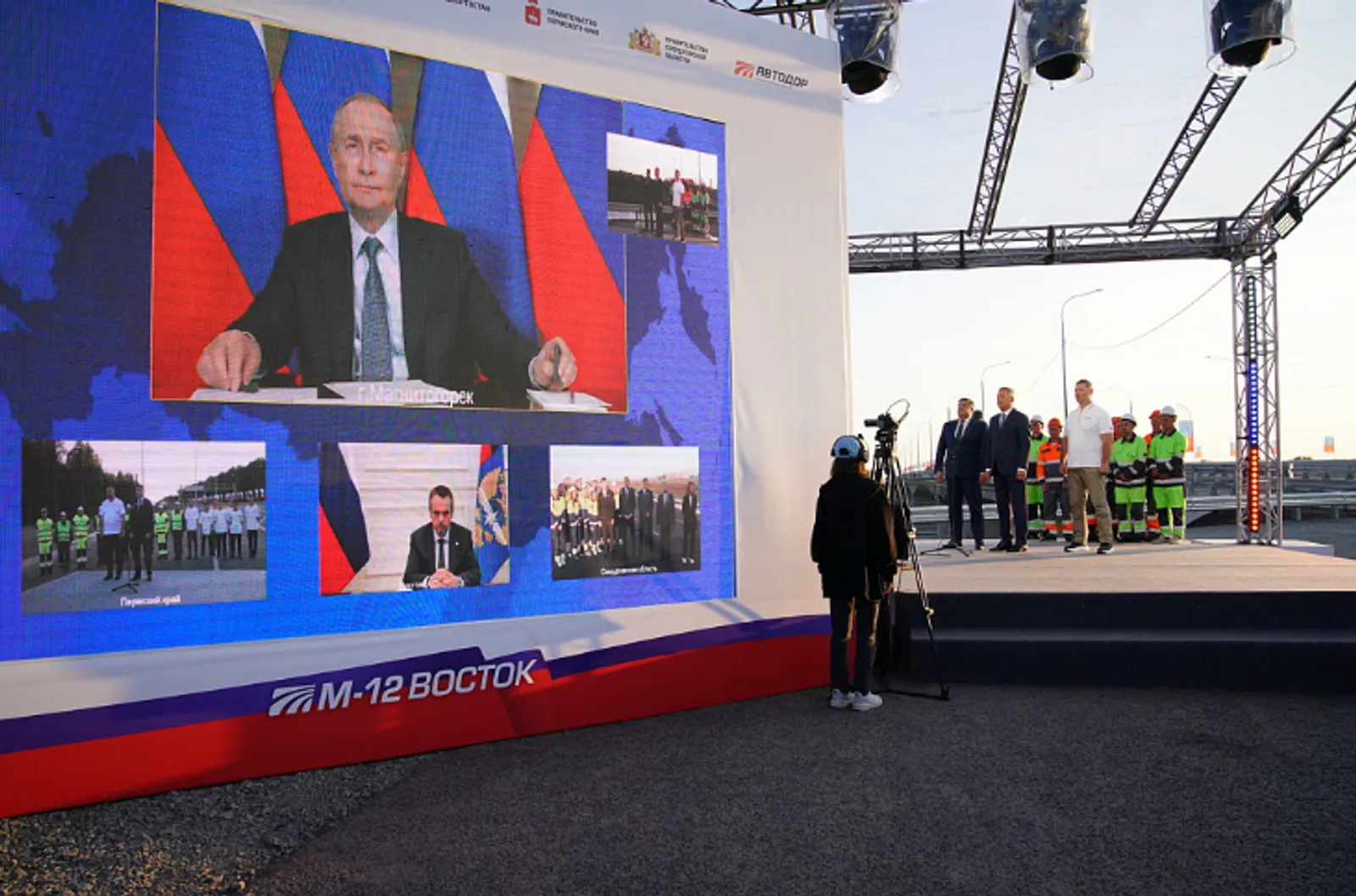Владимир Путин запустил движение на участке Дюртюли–Ачит трассы М-12 «Восток»