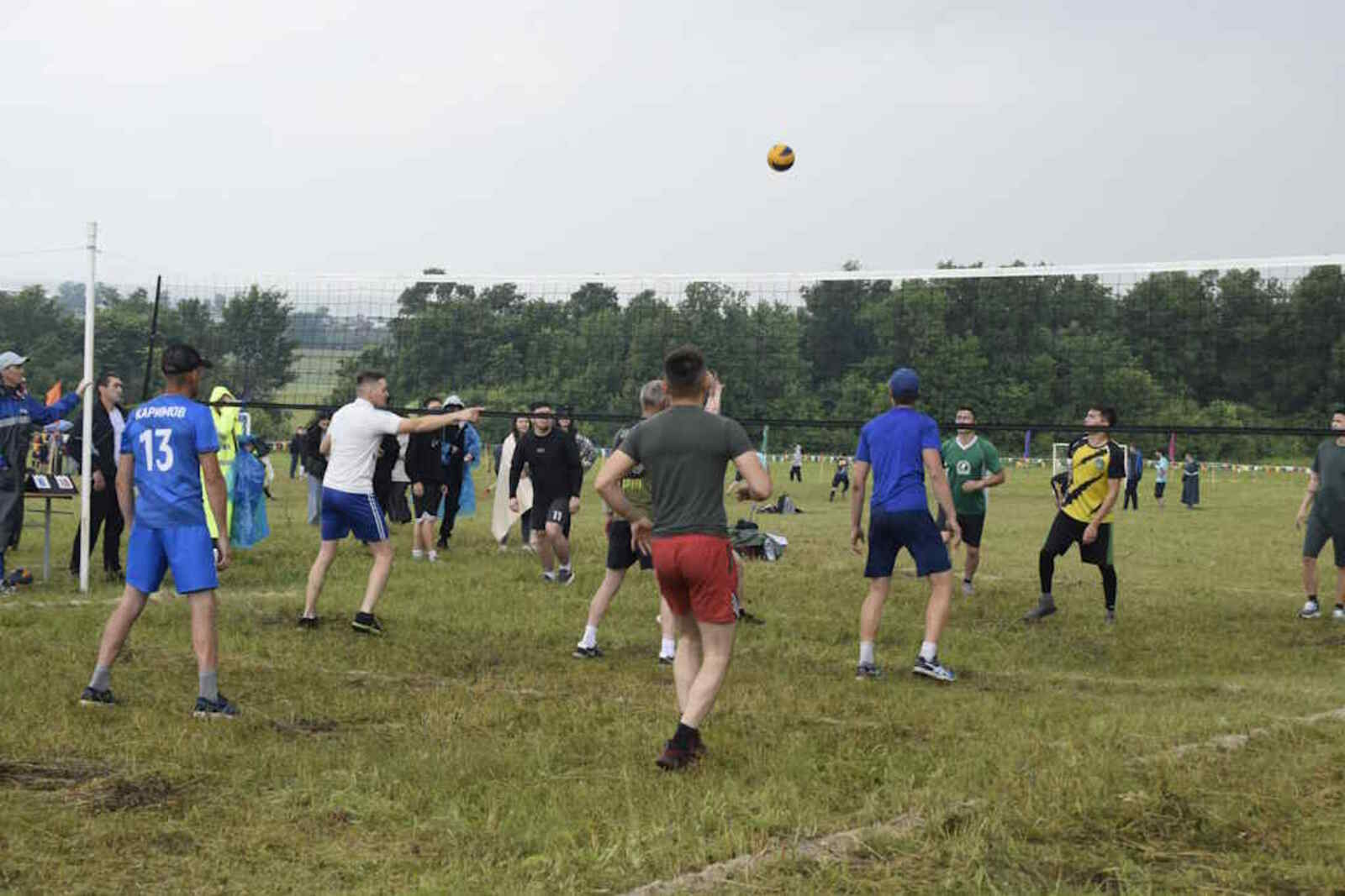 Дождь спортсменам не помеха