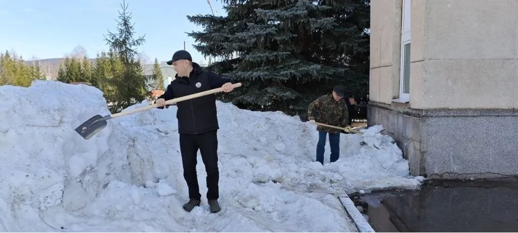 Весенний месячник чистоты в Гафурийском районе стартовал!