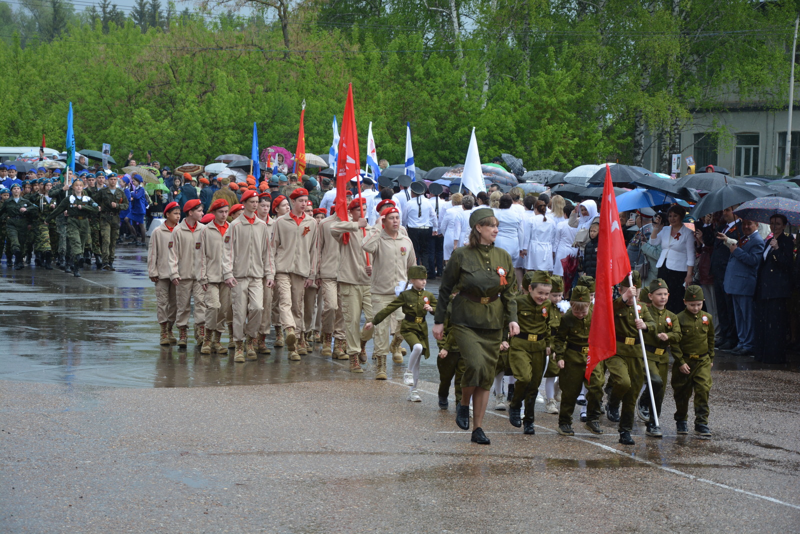 Гафурийцы и гости района отметили 80-летие Великой Победы