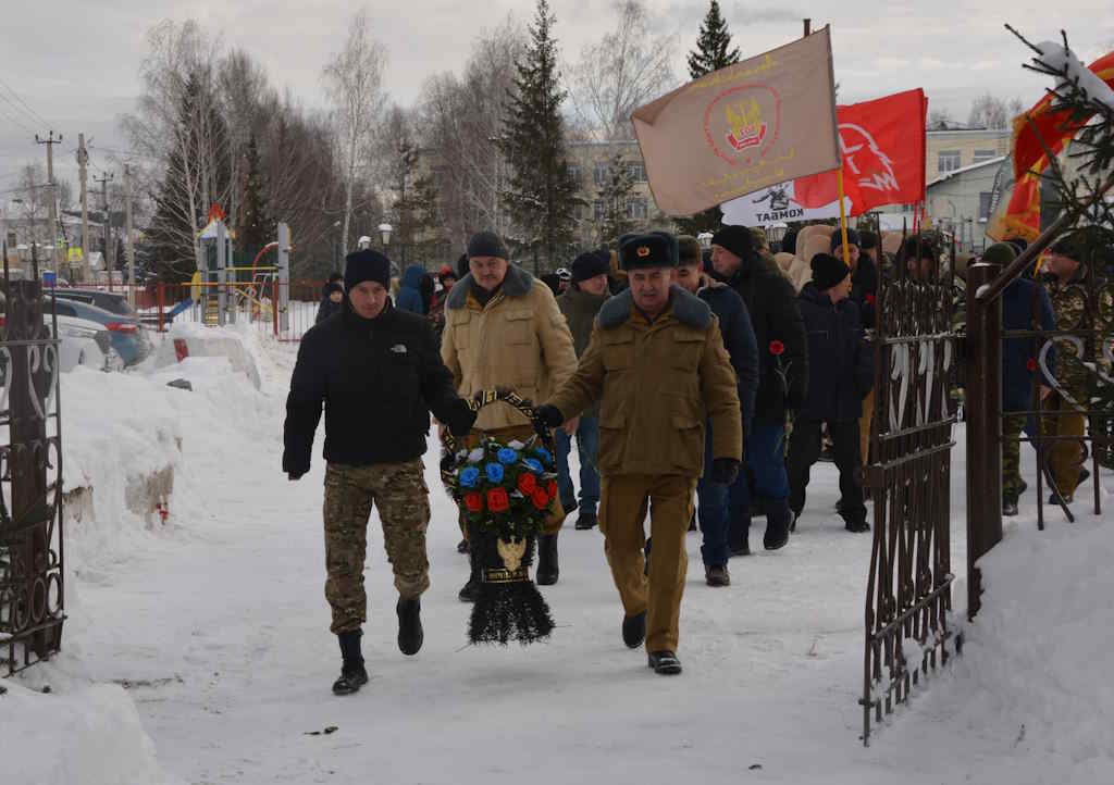 Историю мы обязаны хранить и передавать дальше…