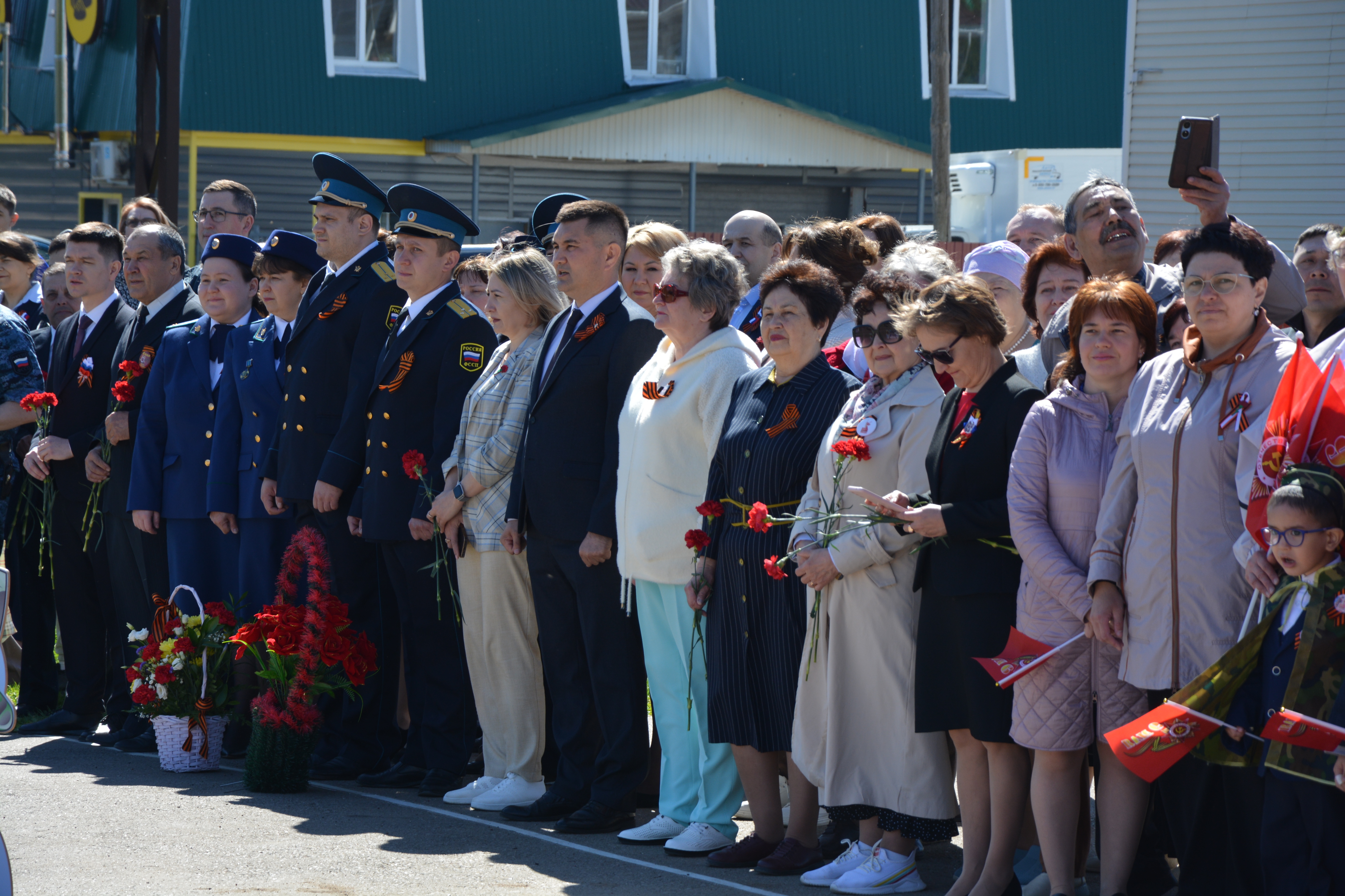 Парад юных гафурийцев