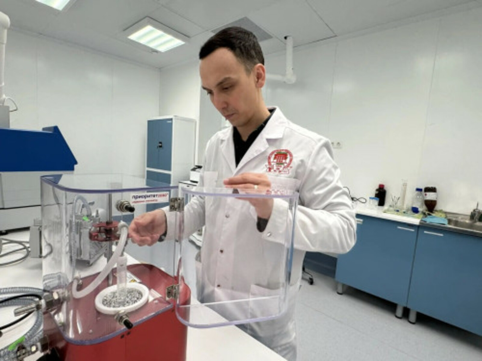Вуз из Уфы создает инновации в области пептидной химии