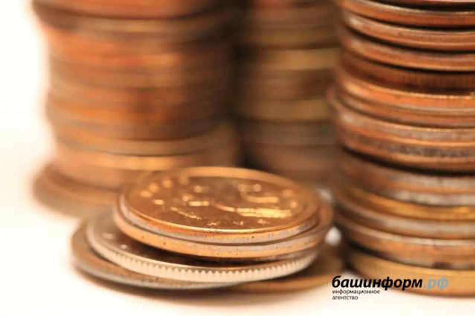 Пособия и пенсии перечислят раньше