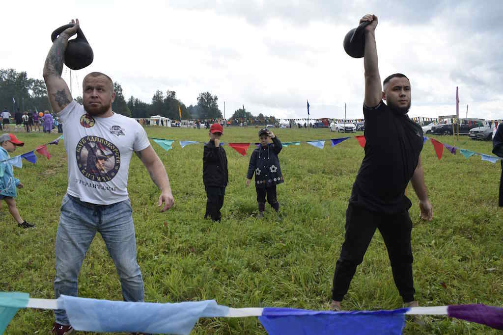 Дождь спортсменам не помеха