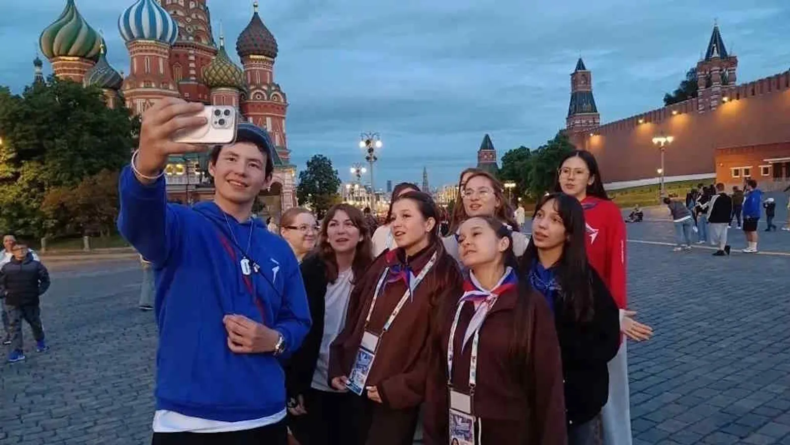 Мост культур ведёт в Москву