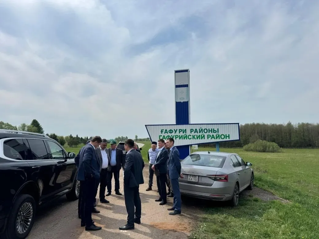 В Гафурийском районе с рабочим визитом побывали представители Минсельхоза РБ