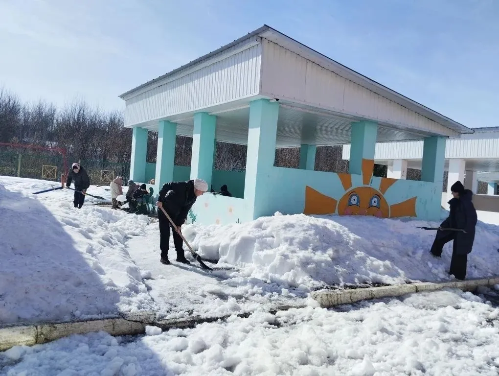 Весенний месячник чистоты в Гафурийском районе стартовал!