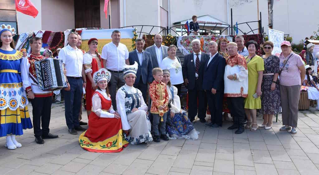 Серебро «Фолк-завода» – у Богоявленской команды!