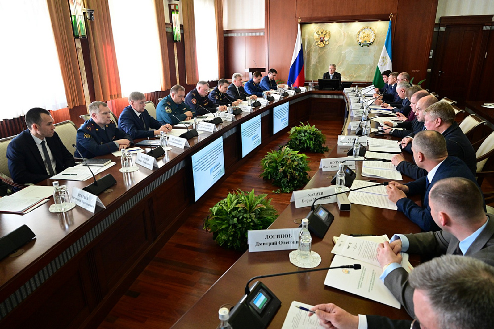 Радий Хабиров провёл заседание антитеррористической комиссии и оперштаба