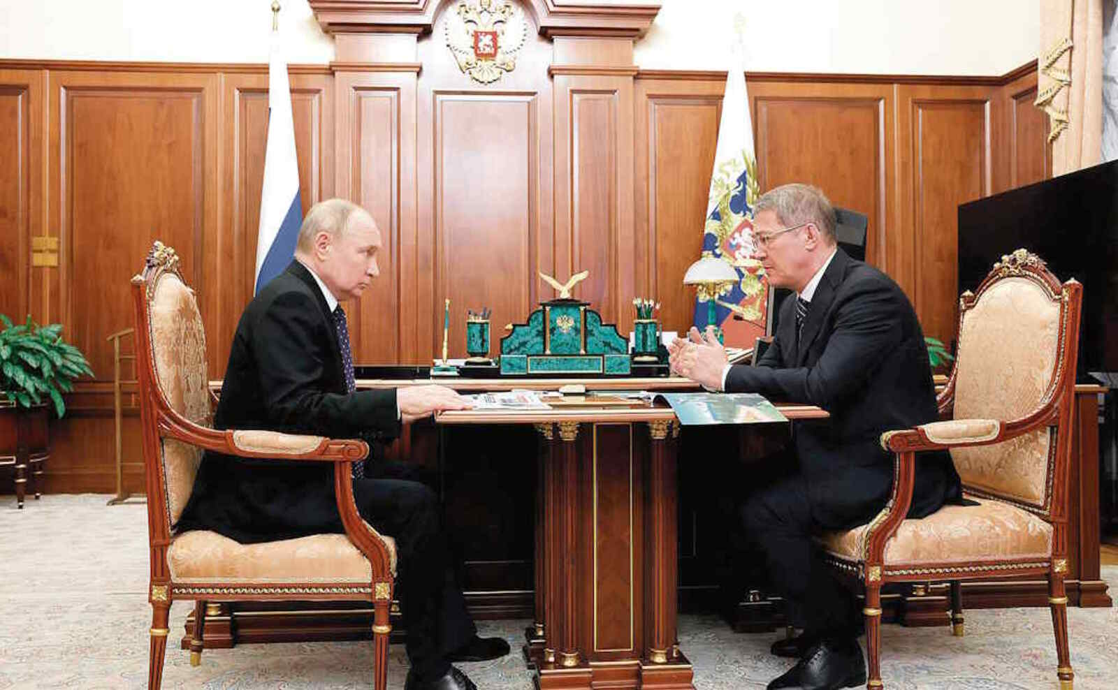 Эксперты оценили итоги встречи Владимира Путина и Радия Хабирова